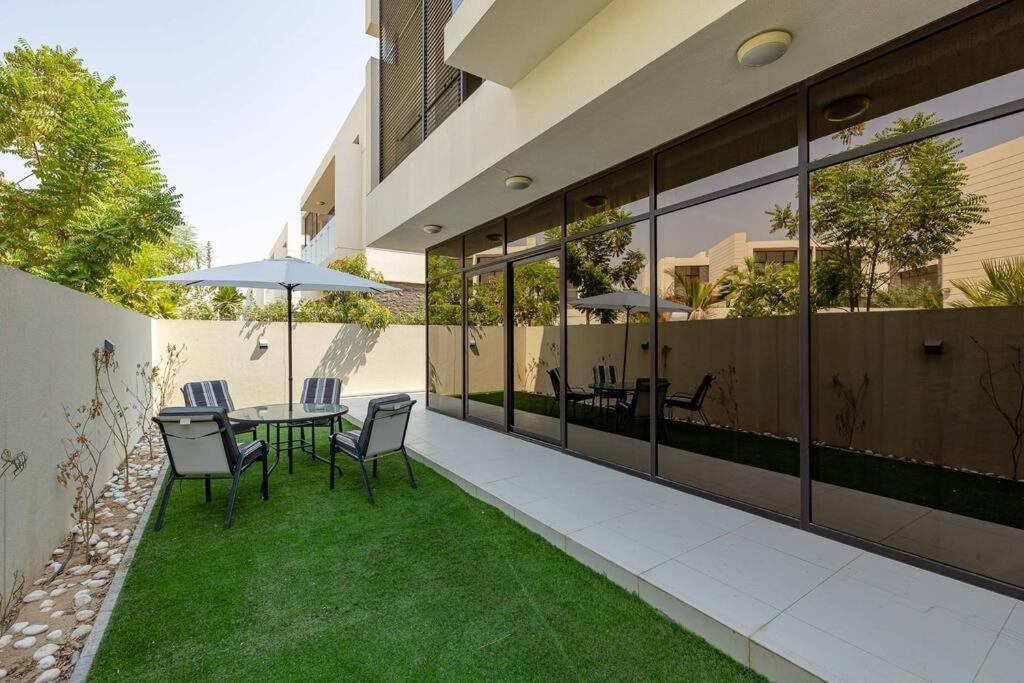 Spacious And Elegant 5Br Plus Maids Room Villa In Damac Dubaj Exteriér fotografie